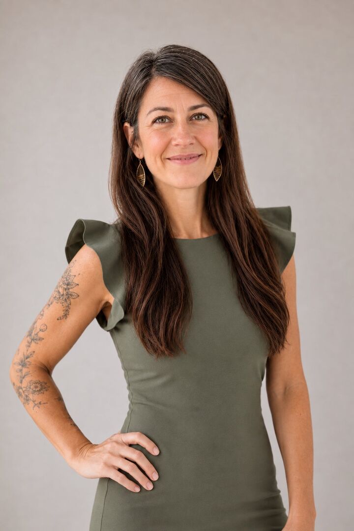 Lauren Callahan, Real Estate Salesperson in Alexandria, Rhodes Realty