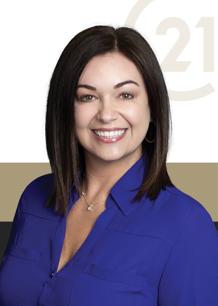 Monica Benoit,  in Lake Charles, Bessette Flavin