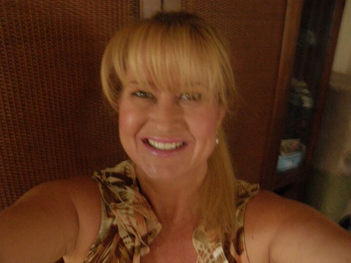 Teresa Lindsey, Sales Associate in Port Saint Lucie, Atlantic Shores Realty Expertise ERA Powered