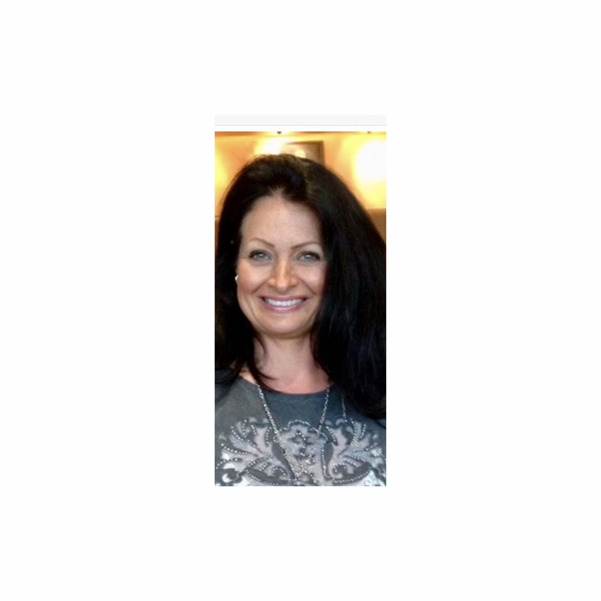 Oana Crawford, Real Estate Salesperson in Cape Coral, ERA Real Solutions Realty