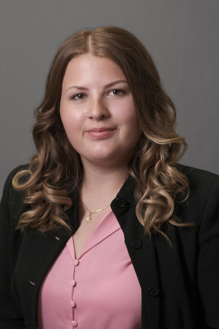 Emmelean Wallace, Real Estate Broker in Carmel, Scheetz