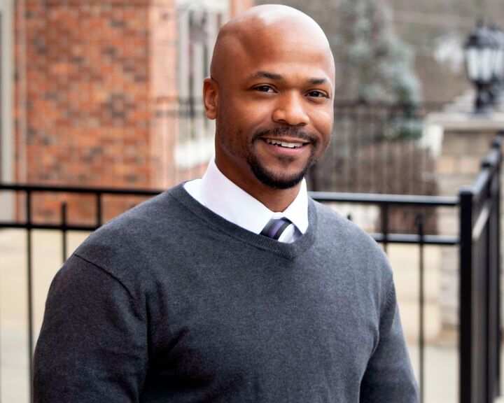 Rayshon Gray, Sales Associate in Clermont, Hubbard Hansen