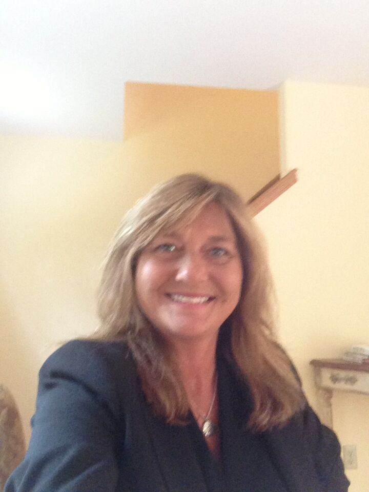 Jean Bornstein, Real Estate Salesperson in Norwood, North East