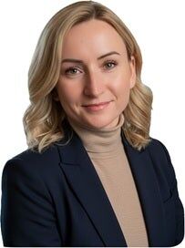 Justyna Pawluczuk,  in Lyndhurst, Venture Real Estate