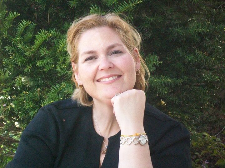 Lora Schade, Associate Real Estate Broker in Hasbrouck Heights, Semiao & Associates