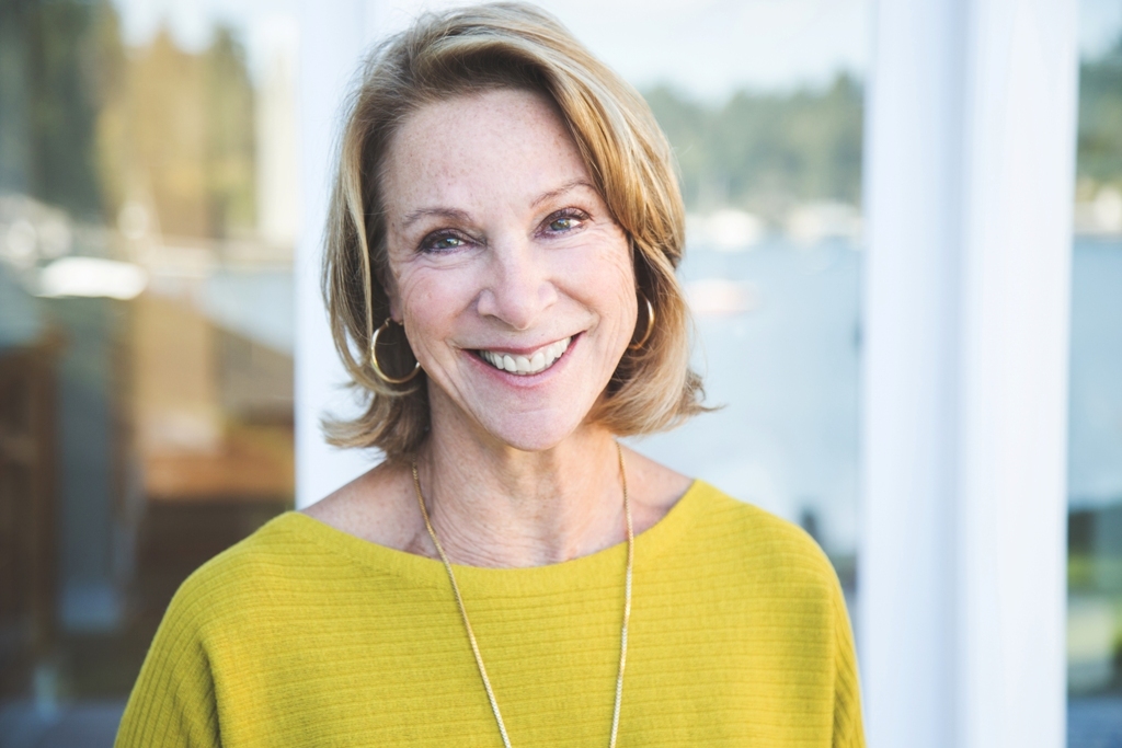 Jackie Syvertsen, Managing Broker, Luxury Marketing Specialist, CNE, ABR in Bainbridge Island, Windermere