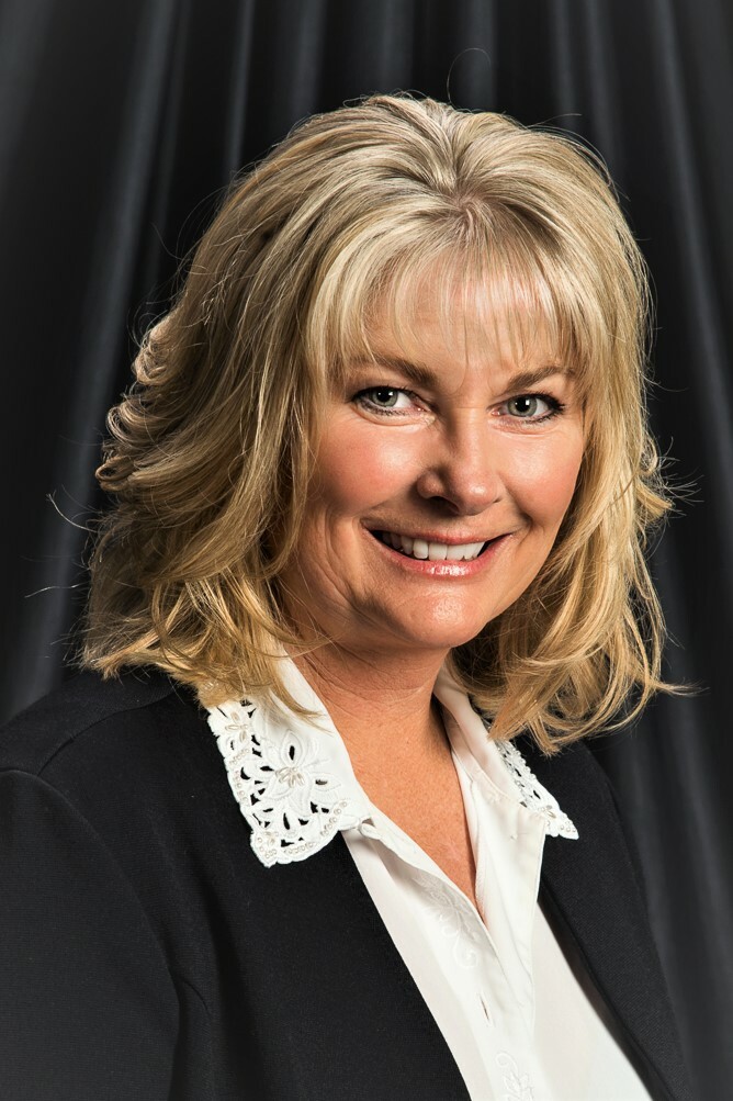 Joanne Isaac, Principal Broker in Klamath Falls, Windermere