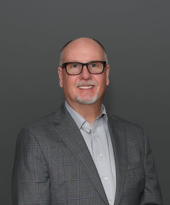 Tim Dean, Associate Real Estate Broker in Dunlap, Professional Group