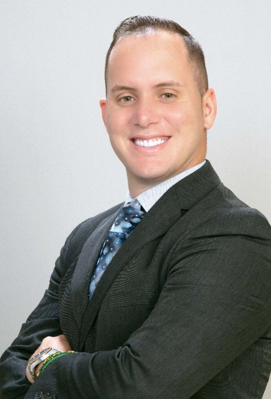 Hector Garcia, Real Estate Salesperson in Miami, World Connection