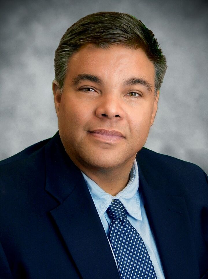 Scott Fricke,  in Hauppauge, Realty Connect