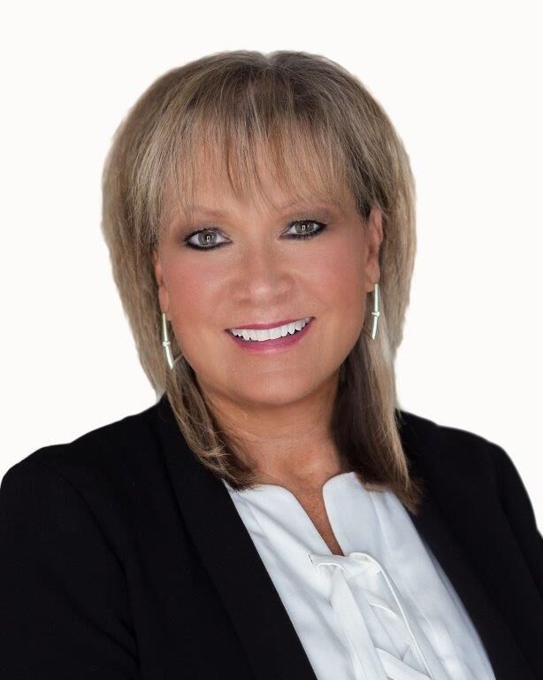 Connie Fogle, Real Estate Salesperson in Rexburg, High Desert