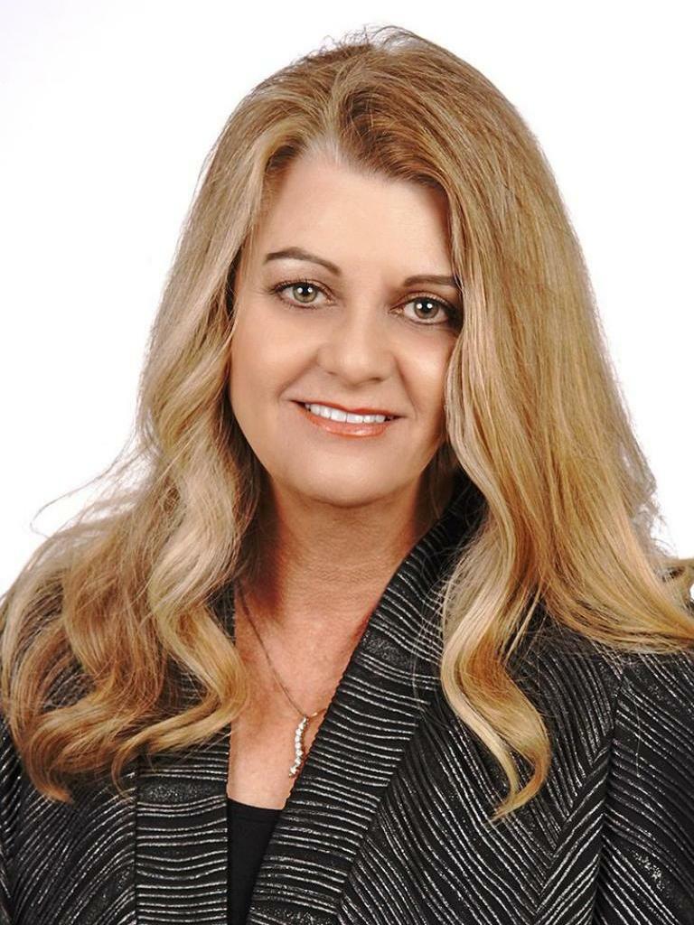 KIM STEWART, Broker Associate in Longview, Lenhart Properties, Inc.