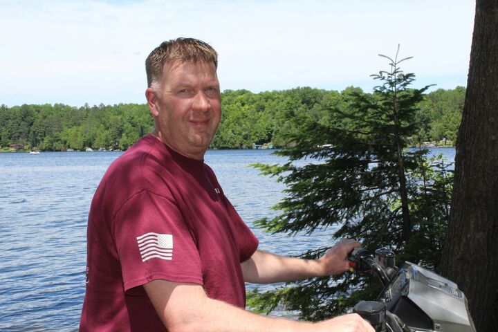 Michael Olson, Real Estate Salesperson in Lakewood, Bartels Real Estate, Inc.