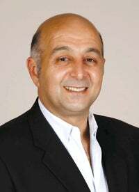 Johnny Azodi, Real Estate Salesperson in Irvine, Platinum Properties