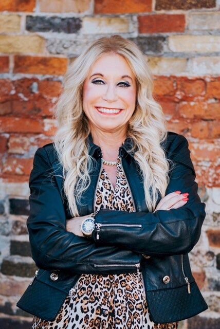 Jennifer Huffaker, Real Estate Salesperson in Bentonville, Harris McHaney & Faucette