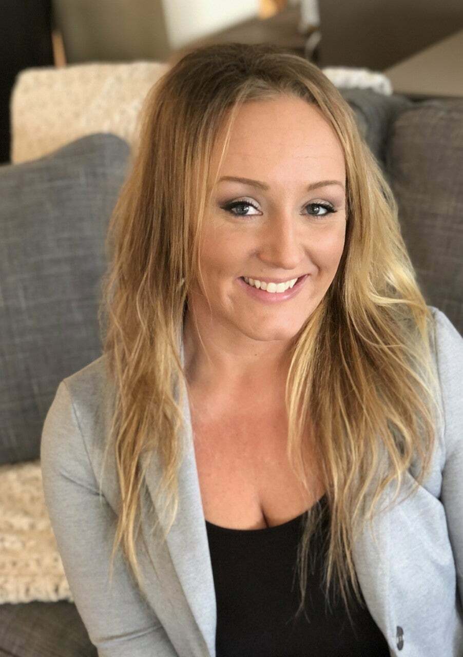 Amy Yaddow,  in Saint Joseph, Affiliated