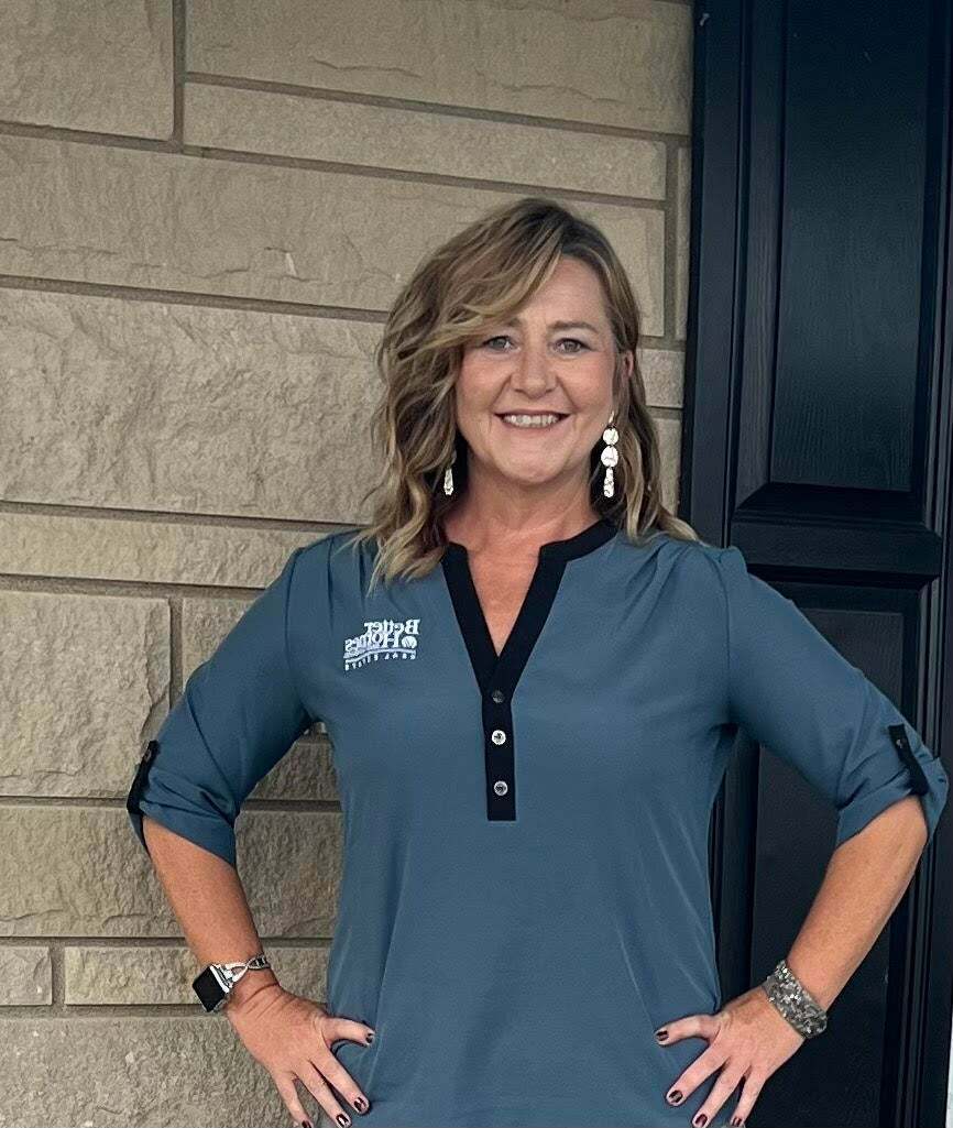 Minnie Rector, Real Estate Broker in Connersville, First Realty Group
