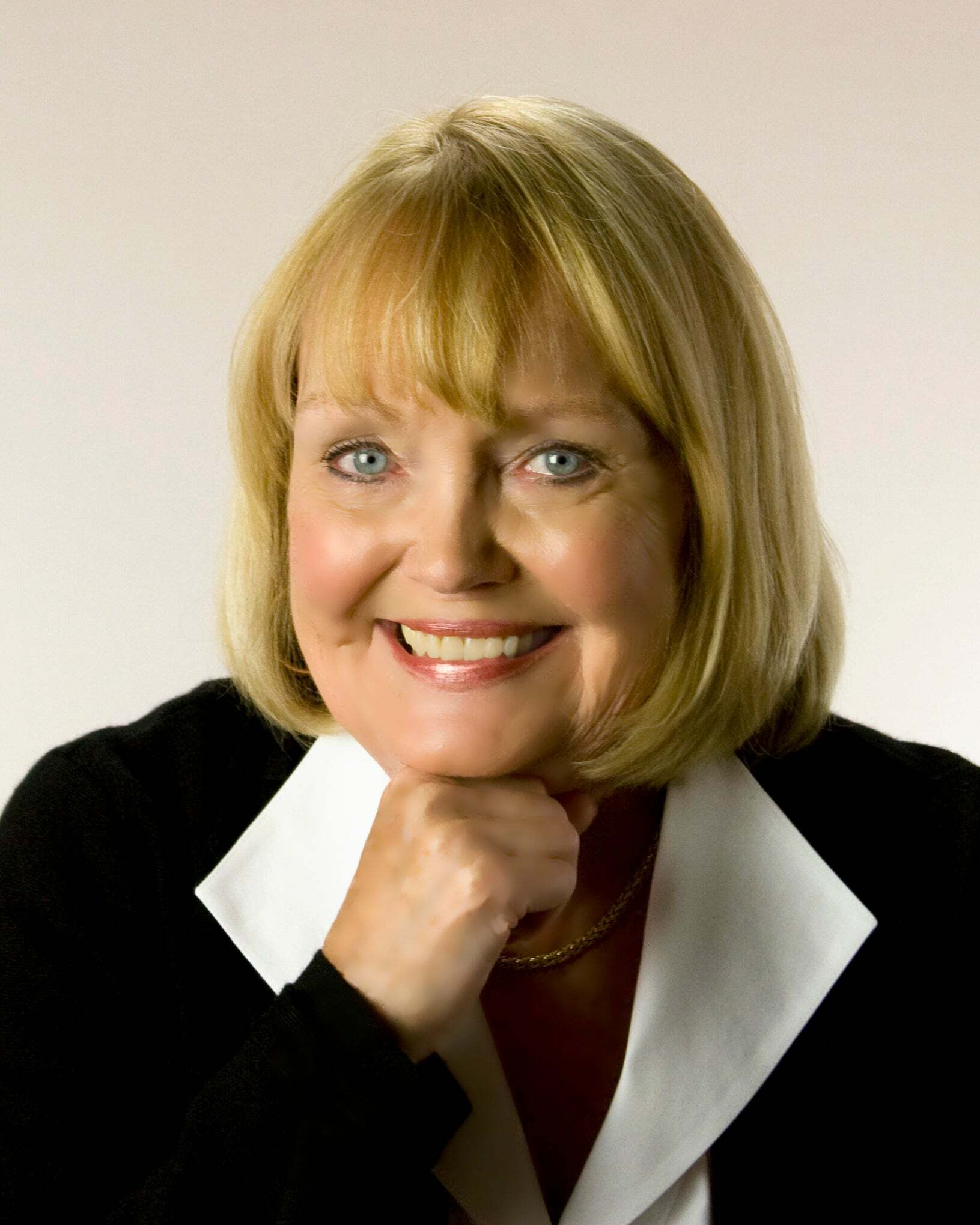 Linda Grassmuck, Real Estate Salesperson in Fort Lauderdale, Florida 1st