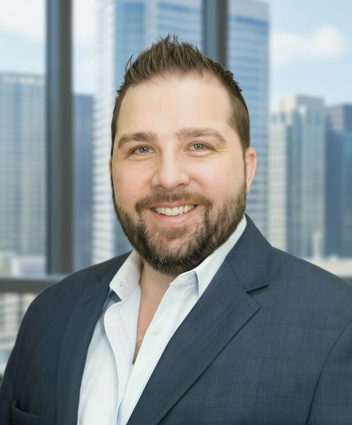 Justin Wrobel, REGIONAL DEV MGR in Jersey City, Howard Hanna Rand Realty