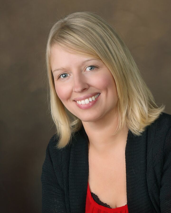 Jill Maxon, Real Estate Salesperson in Bay City, Signature Realty