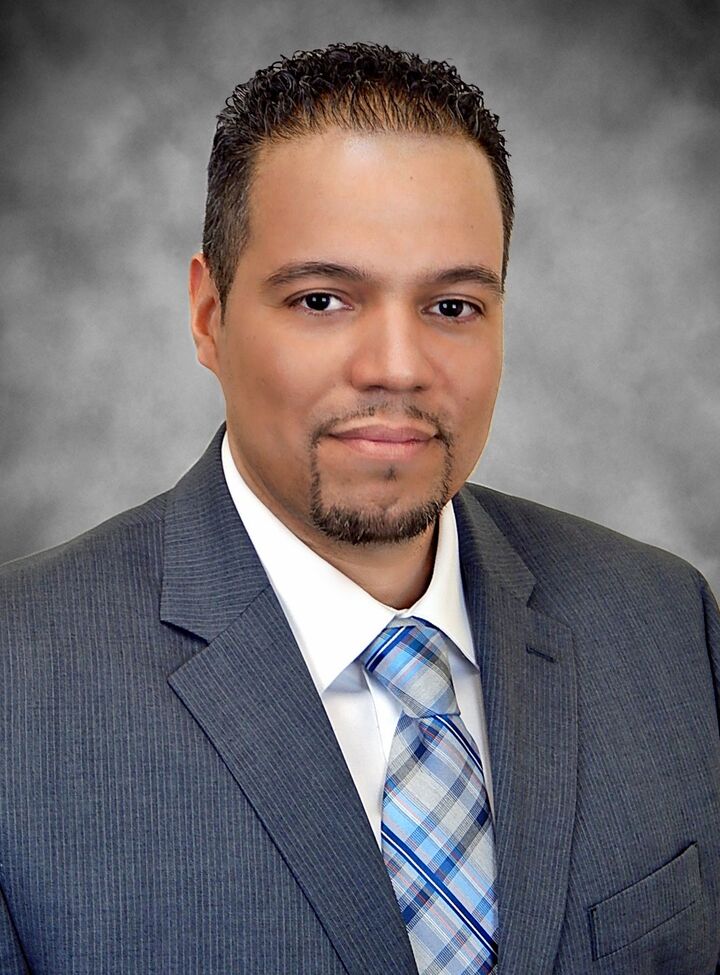 Rafael Rodriguez,  in Hauppauge, Realty Connect