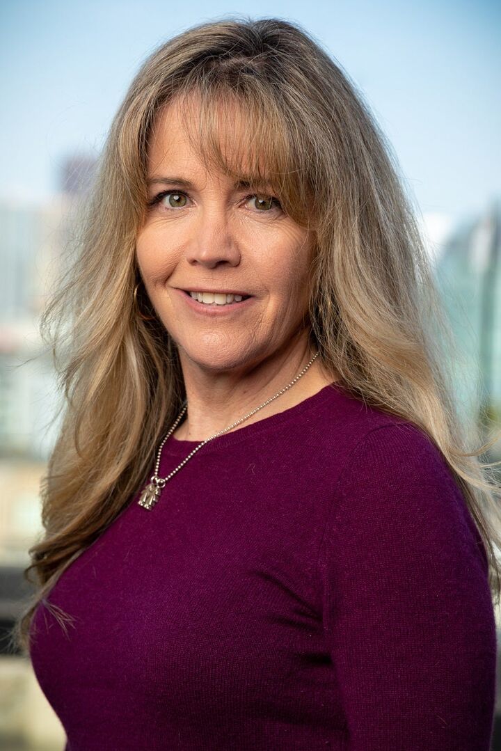 Victoria Gangi, REALTOR® in San Francisco, Icon Properties