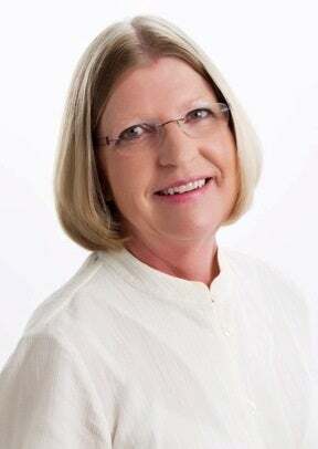 Ellen McKowen, Real Estate Broker in Birchwood, Affiliated