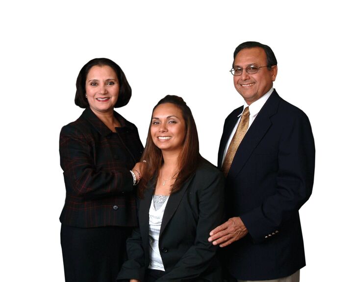 Ruby Ahmed, Associate Real Estate Broker in Ontario, Blackstone Realty