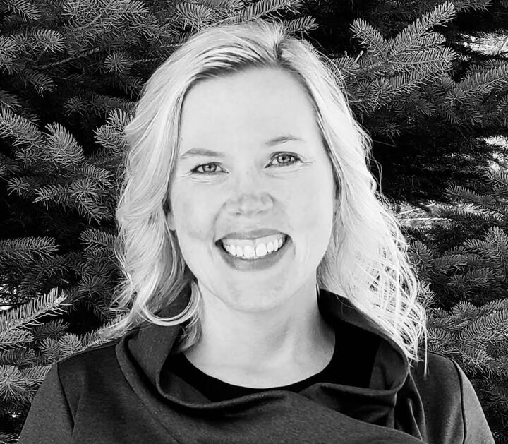 Kathleen Scott, Associate Real Estate Broker in Deadwood, Associated Realty