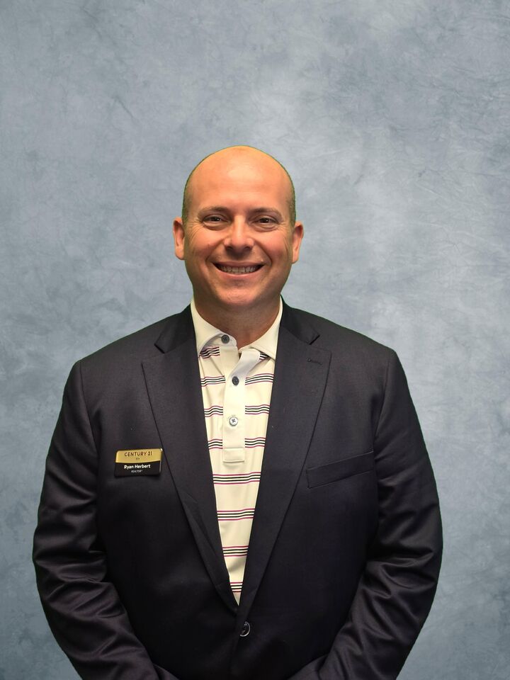 Ryan Herbert,  in Shreveport, Elite