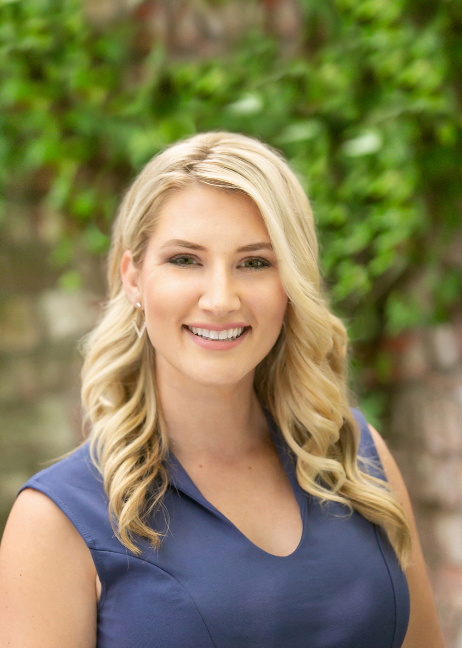 Nicholle Klotovich