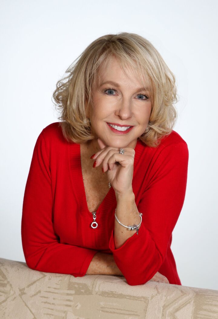 Cindy Johanning, Real Estate Salesperson in Washington, Premier Group