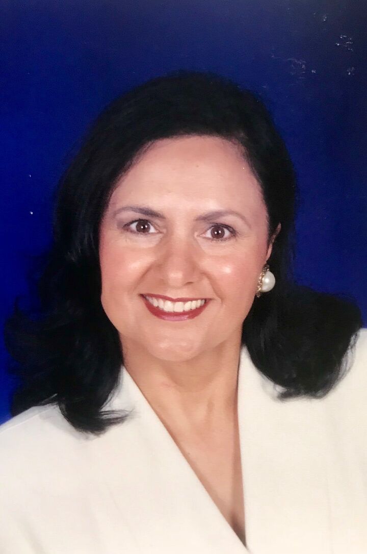 Pat Rusnell, Real Estate Salesperson in Livonia, Professionals