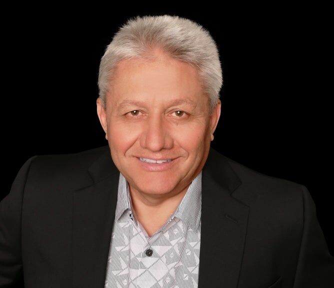 Oleg Iossem, Associate Real Estate Broker in Treasure Island, North East