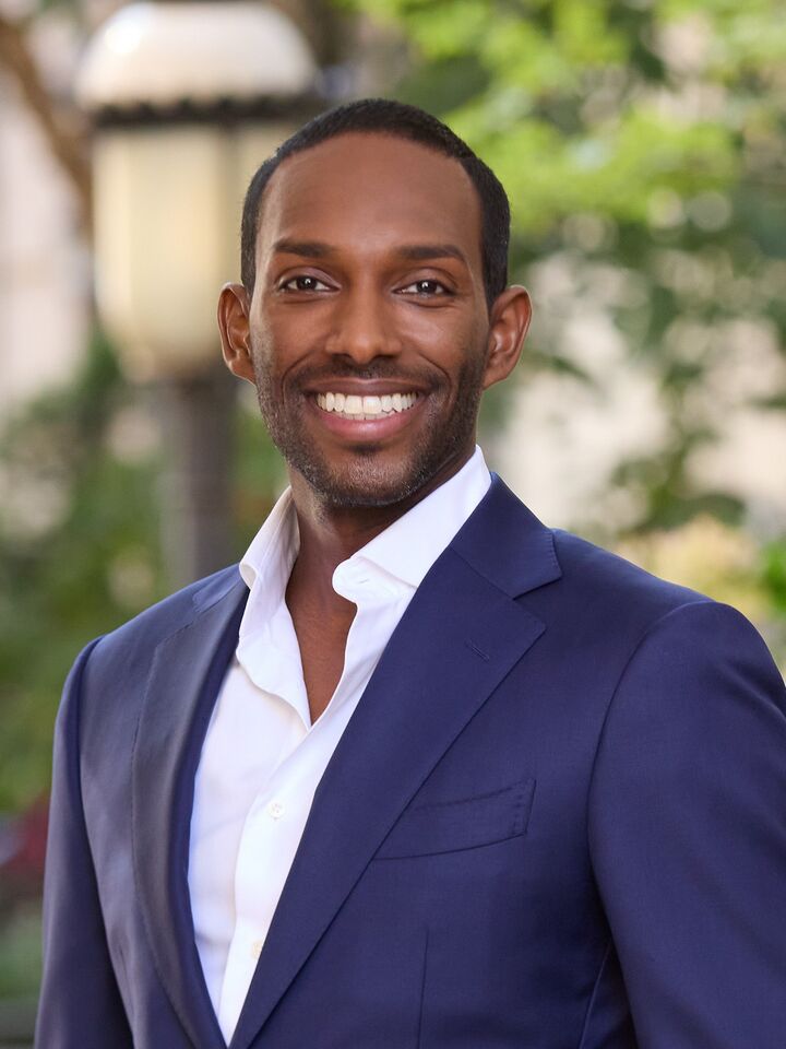 Beshir Abdella,  in Seattle, Windermere