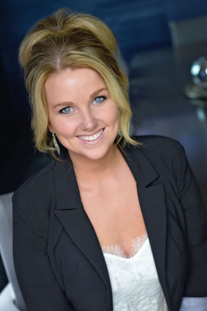 Cameo Hatfield, Real Estate Salesperson in Springboro, Heritage