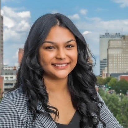 Alexis Burgos, Real Estate Broker in Winston Salem, ERA Live Moore