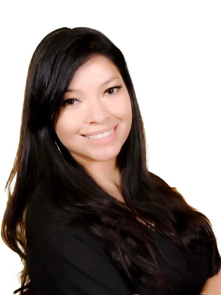 Jessica La Combe, Real Estate Salesperson in Victorville, LEADERS