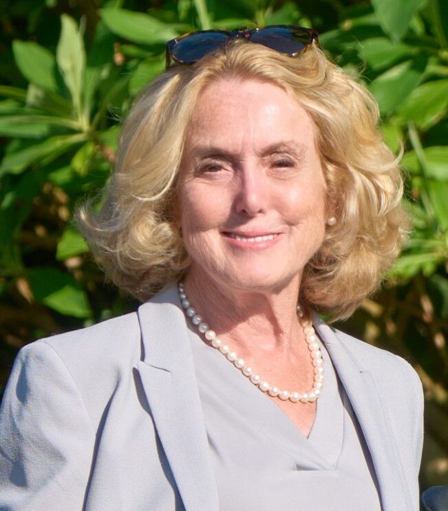 Cindy Banzer, Principal Broker in Portland, Windermere