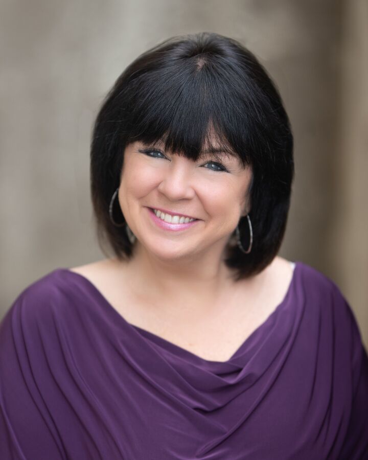 Chelle Doll, Real Estate Salesperson in Bismarck, Morrison Realty