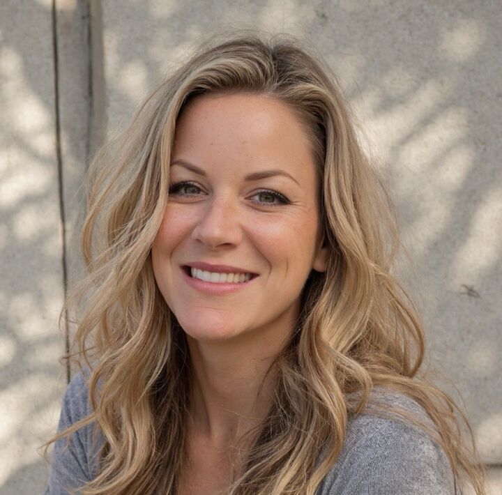 Kayla Fox, Real Estate Salesperson in Menifee, Associated Brokers Realty
