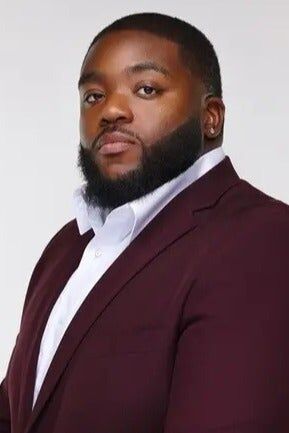 Loren Entsuah, Affiliate Broker in Brentwood, Southern Realty