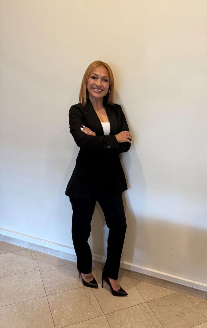 Sharon Irias, Real Estate Salesperson in Guttenberg, Realty Group