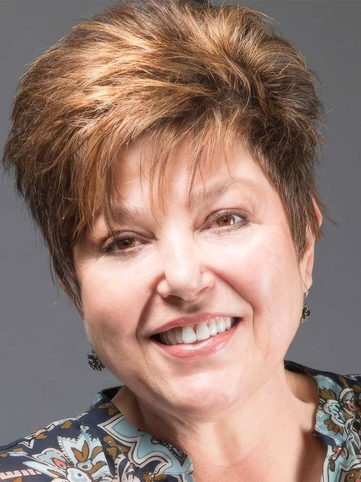 Laurie Ginter, Real Estate Salesperson in Mount Pleasant, Affiliated