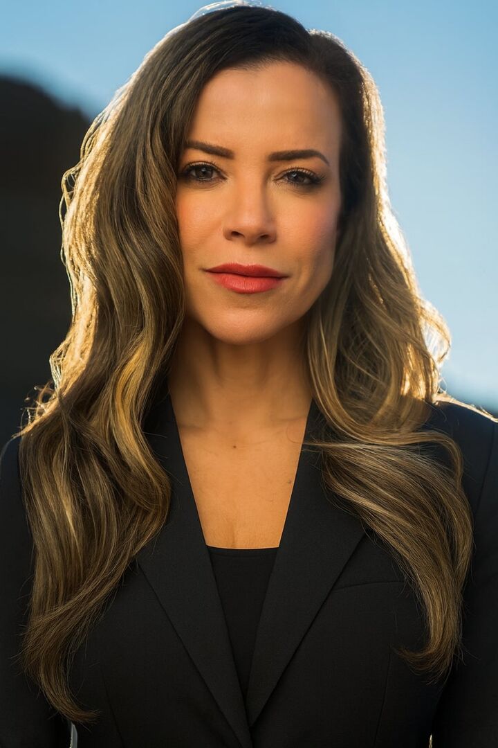 D'Angeles VanGeffen, Real Estate Salesperson in Las Vegas, Americana