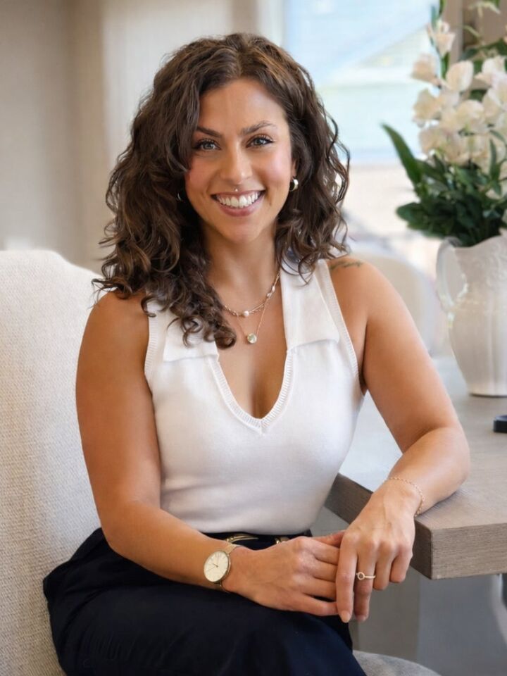 Anayla Warren, REALTOR® in Santa Rosa, Icon Properties