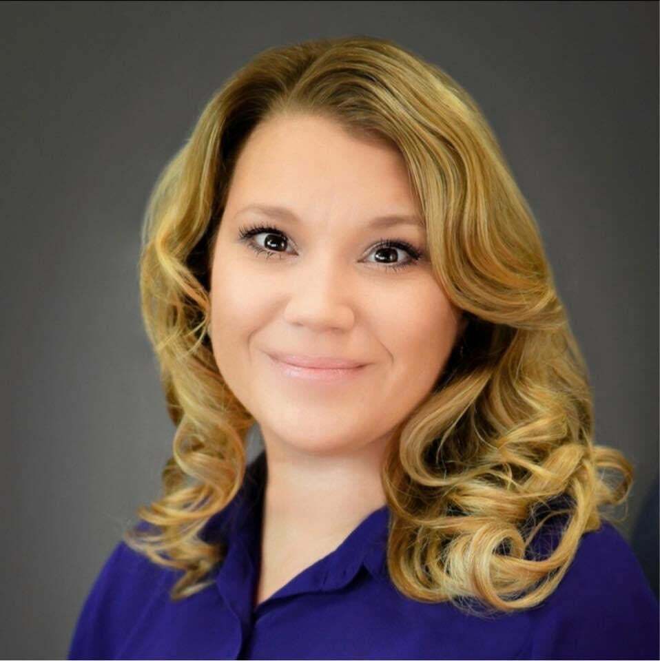 Leslie Huffman, Real Estate Salesperson in Streetsboro, Schmidt Family of Companies