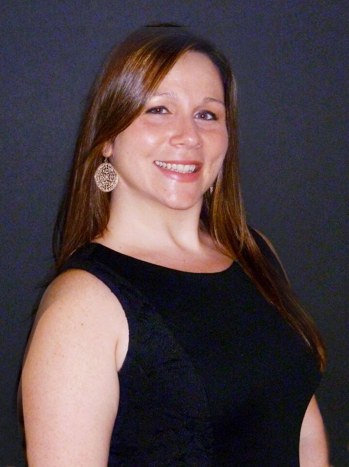 Bridget Macklowe,  in Hauppauge, Realty Connect