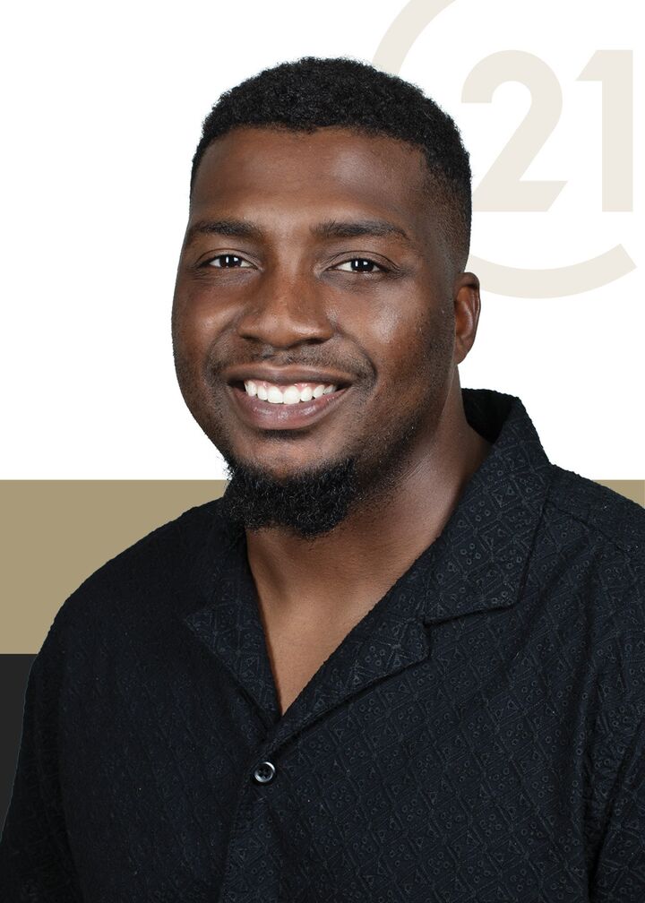 Justin Beckwith,  in Baton Rouge, Bessette Flavin