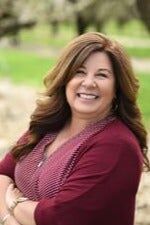 Tracy Bello, Real Estate Salesperson in Dixon, Kappel Gateway Realty